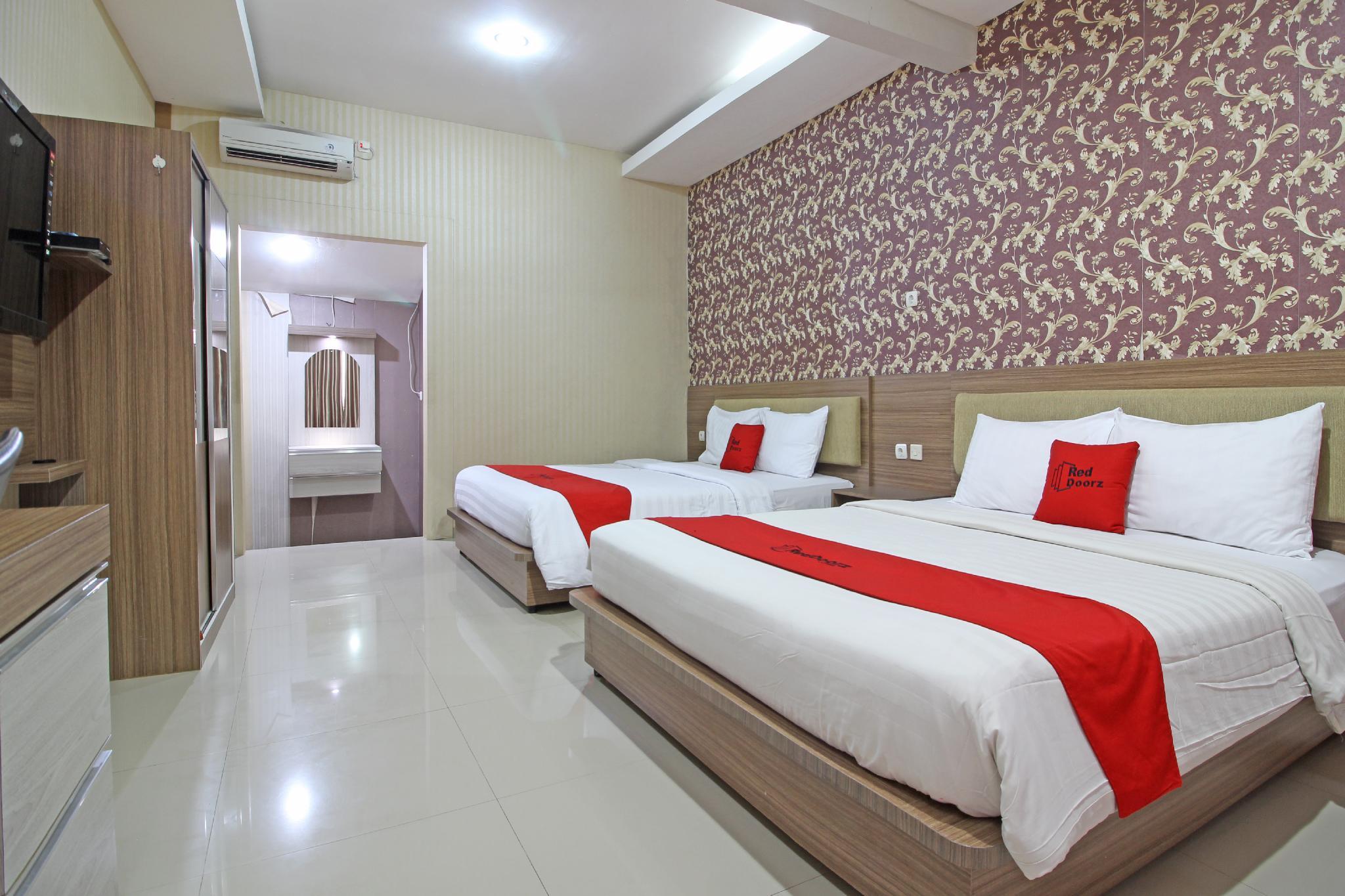 Reddoorz Near Jogja City Mall Melati Екстер'єр фото