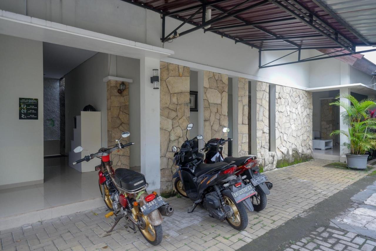 Reddoorz Near Jogja City Mall Melati Екстер'єр фото